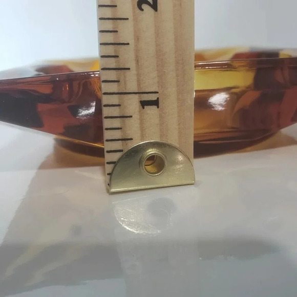 Vintage Libbey Mid-century Modern Amber Glass  Star Ashtray. - Picture 6 of 7